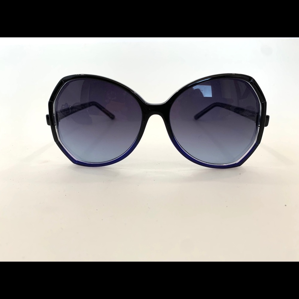 Vince camuto sunglasses black